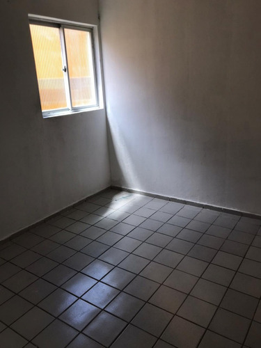 Imagem 5 de 9 de Apartamento Para Venda - 007540