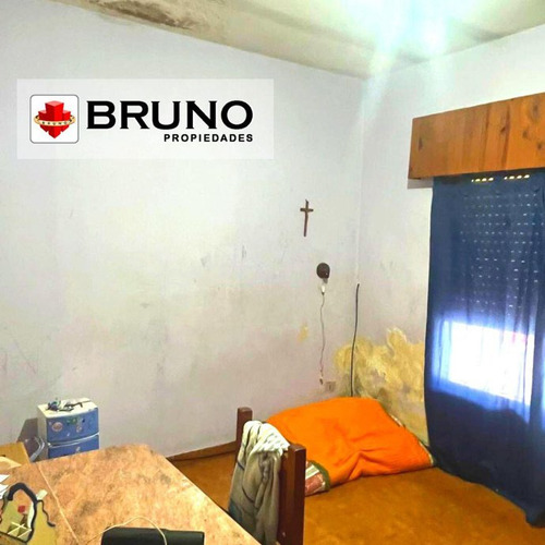 Casa En Venta En Mariano Acosta