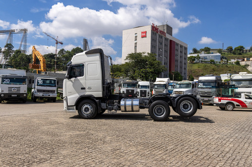 Volvo Fh 420 I-shift Globetrotter 6x2 Em Excelente Estado