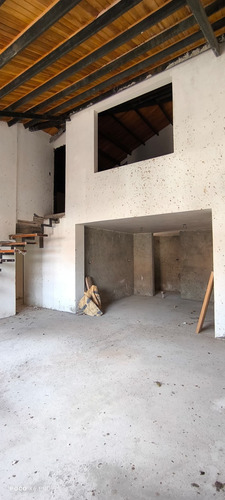 En Venta Penthouse Duplex Parque Residencial Roraima Jmus