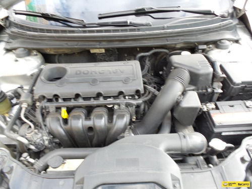 Imagen 17 de 25 de Kia Cerato Koup