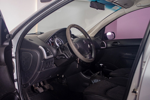 Imagen 10 de 14 de Peugeot 207 2010 1.6 Xs Taraborelli Usados