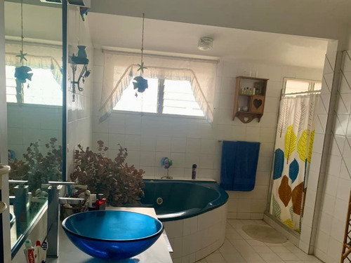 Imagen 25 de 30 de S. Serafini Vende Casa 22-6565 En Alto Prado