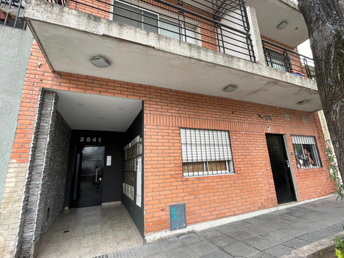 Imagen 2 de 14 de Retasado Departamento Ph 2 Ambientes Patio Villa Urquiza