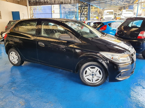 Imagem 4 de 13 de Chevrolet Onix 2015 1.0 Ls 5p