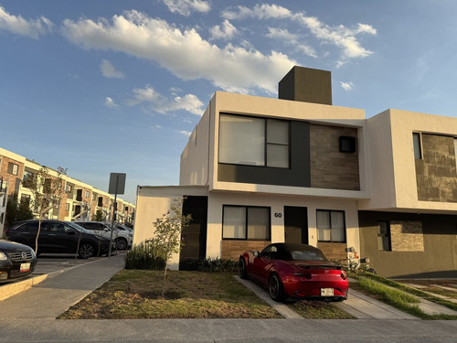 Casa En Condominio En Renta En Zakía, Querétaro, Querétaro.