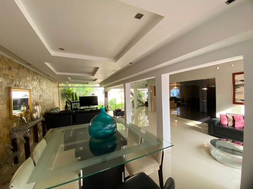 Casa En Villas Laguna Club Guataparo Jgcs