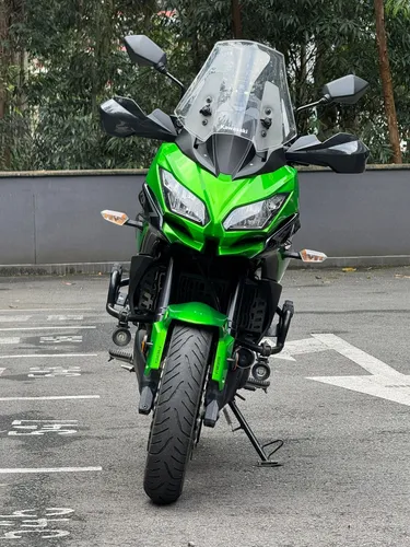 Kawasaki Versys 650 Verde, Un Poco Kilómetros, Con Baul Incl