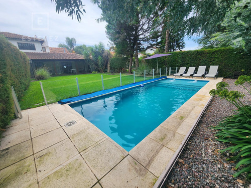 Apto Credito - Casa En Venta Barrio Cerrado Aranjuez, Escobar