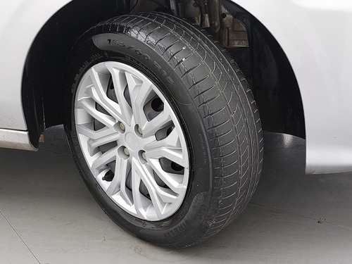Fiat Cronos 1.3 FIREFLY FLEX DRIVE MANUAL