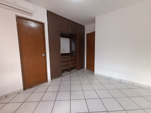 Apartamento En Venta En Paso Real San Diego (am)