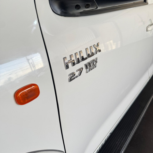 Toyota Hilux Hilux 2.7 Flex 4x2 CD SR (Aut)