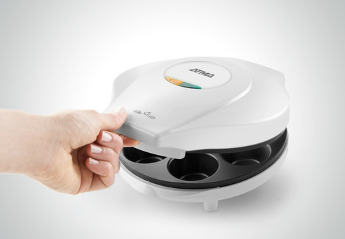 Atma Cm8910e Cupcakes Muffins Maker Hasta 6 Unidades X Vez Color Blanco