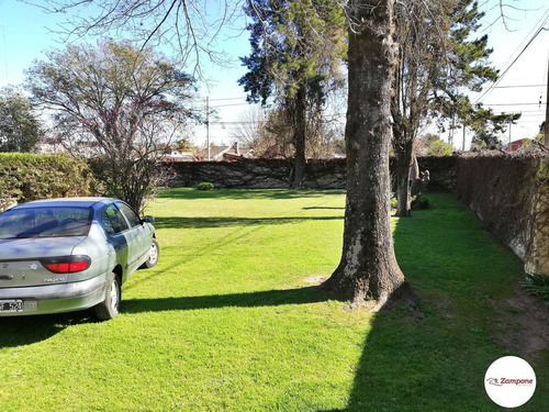 Imagen 3 de 30 de Venta Casa Quinta 3449 M De Lote, 409 M Cubiertos, Amplia Pileta Y Parque Soñado, Garin, Escobar