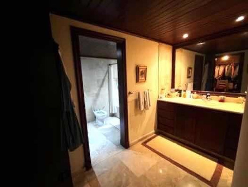 Imagen 12 de 15 de Vendo Esperilla Tres Hab Con Su Baño Dos Parqueos Ascensor