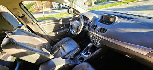Renault Fluence 2.0 Dynamique Plus X-tronic Hi-flex 4p