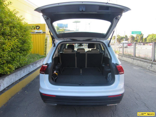 Imagen 17 de 25 de Volkswagen Tiguan 2.0 Allspace Highline Turbo