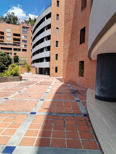 Apartamento En Alquiler El Peñon. Semi Equipado Con Terraza