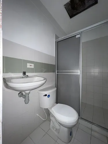 Apartamento En Arriendo En Guaimaral. Cod A30733