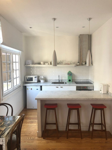 Imagen 3 de 20 de 3 Apartamentos En Venta Palacio Salvo Macari Vende