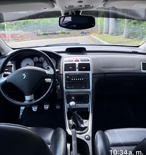 Colombiano Motor 2000 Soat Y Tecno Mecánica Vigente, 25000km