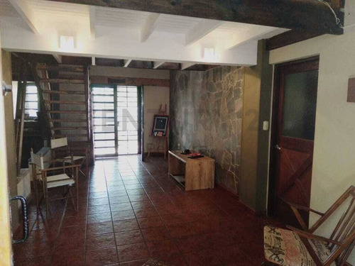 Imagen 10 de 30 de 12 Entre 495 Y 496 .casa De 3 Dormitorios En Venta Manuel Gonnet.