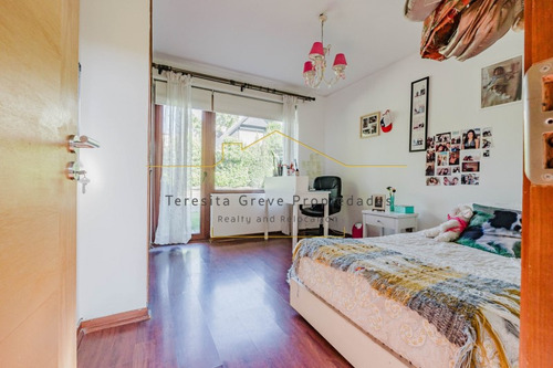 Fabulosa Casa En Privilegiado Sector - Jardin Del Este