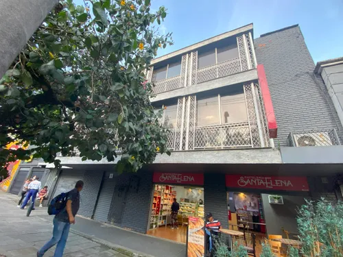 Edificio En Venta En El Poblado. Cod V776167