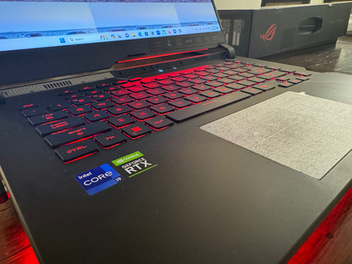 Asus Rog Strix Scar 15 Rtx 3070 Ti I9-12900h 16gb Ddr5 1tb Negro (Usado)