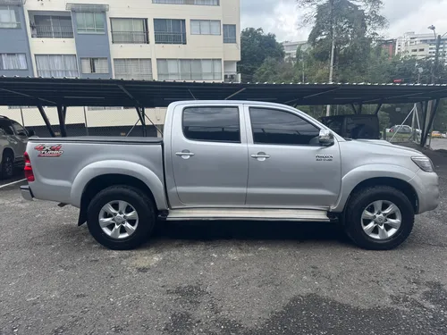 Toyota Hilux 3.0 Srv