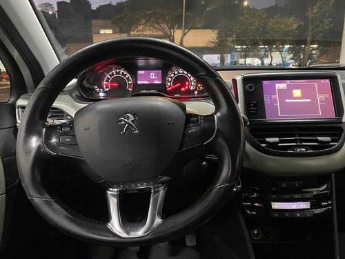Imagem 12 de 14 de Peugeot 2008 2017 1.6 16v Allure Flex 5p