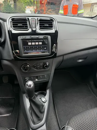 Renault Logan 1.6 Zen