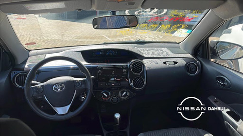 Toyota Etios 1.5 X PLUS SEDAN 16V FLEX 4P AUTOMÁTICO