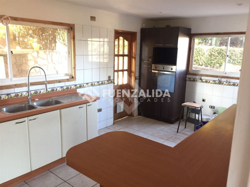 Casa En Venta De 4d 3b Las Gaviotas