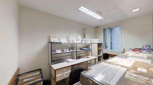 Casa Comercial 10 Salas, Moema, São Paulo - R$ 4.5 Mi - V2012