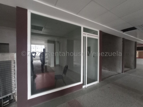 Imagen 3 de 17 de Local Comercial En Venta En Maracay Zona Centro 22-14148 Jcm