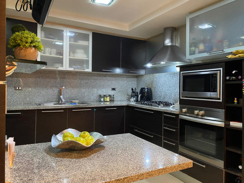 Townhouse En Mañongo Res. Bonaventure Home, Naguanagua.