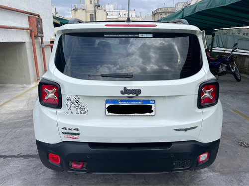 Imagen 5 de 15 de Jeep Renegade 2018 2.0 Diesel Trailhawk At9 4x4 Lucsc