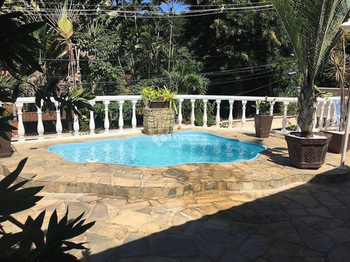 Imagem 16 de 22 de Casa Duplex, Reformada E Modernizada, Ótimo Acabamento, Lazer Privativo, 03 Qts/01 Suíte, 283,80m², R$ 1.200.000,00 - Pendotiba - Niterói/rj - Ca15682