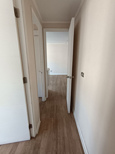 Arriendo Depto. 2d/1b Estacionamiento Y Bodega En San Miguel