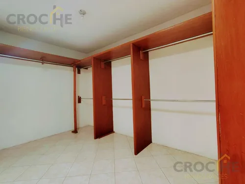 Casa En Venta En Jardines De Las Animas