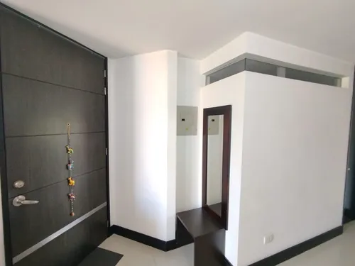 Arriendo Apartamento En Laureles