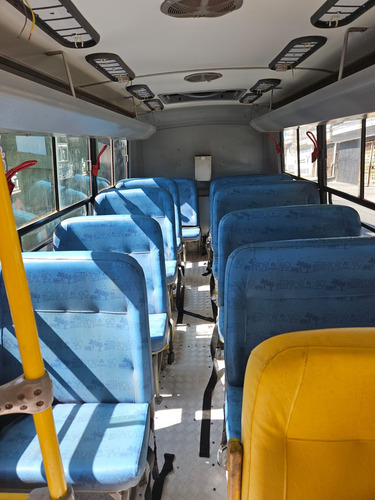 Micro Ônibus Ano 2010/11 Com 145.000km Com 29 Lugares Ônibus