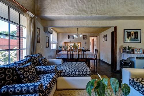 Imagen 14 de 30 de Venta De Casa De 5 Dormitorios En Lausana
