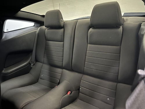 Ford Mustang Coupe 3.7 V6 2p