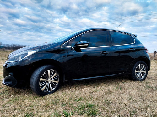 Imagen 1 de 8 de Peugeot 208 2016 1.6 Feline Pack Cuir