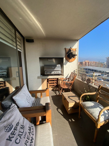 Amplio Departamento, Gran Conectividad A Costanera Norte