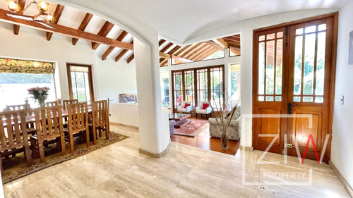 Gran Casa 5 Dorm 4 Baños, 12 Estac. - Newland - Ziw Property