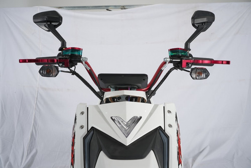 Imagen 6 de 18 de Motocicleta Electrica Ttx Motor 2000 W, Bat. Litio 72v/30 Ah