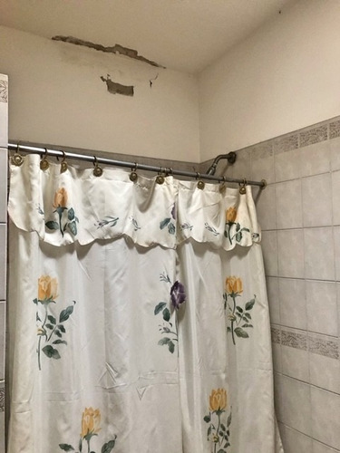 Venta Exc Casa / Padre Ghio 700 ( Junín, Bs As)